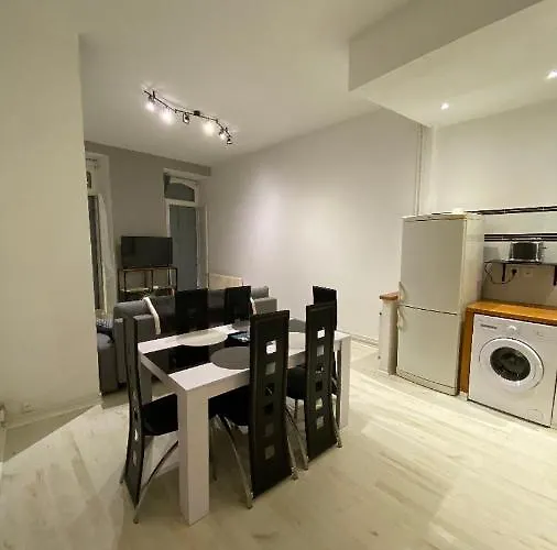 Charmant Petit Appartement